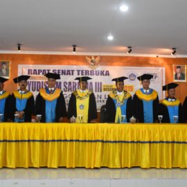 Yudisium dan Penggelaran 57 Calon Lulusan Mahasiswa FAKULTAS ILMU SOSIAL DAN ILMU POLITIK III Priode Desember 2019 Yudisium dan Penggelaran 57 Calon Lulusan Mahasiswa FAKULTAS ILMU SOSIAL DAN ILMU POLITIK III Priode Desember 2019
